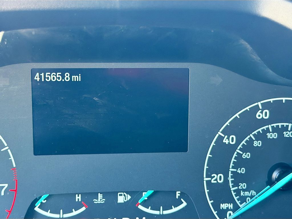 Used 2023 White Ford XLT image 12
