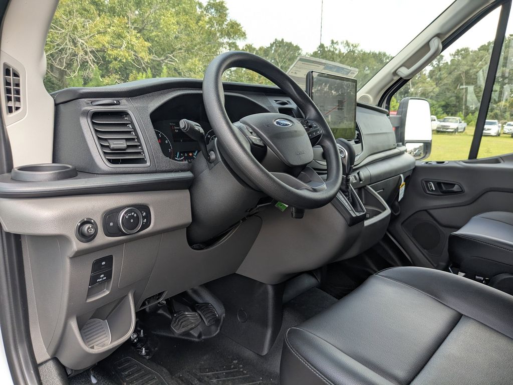 2025 Ford Transit-250 Cargo Van 