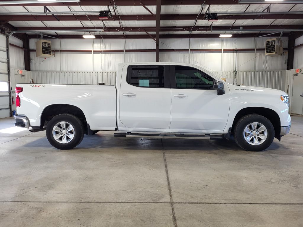 2024 Chevrolet Silverado 1500 LT 6