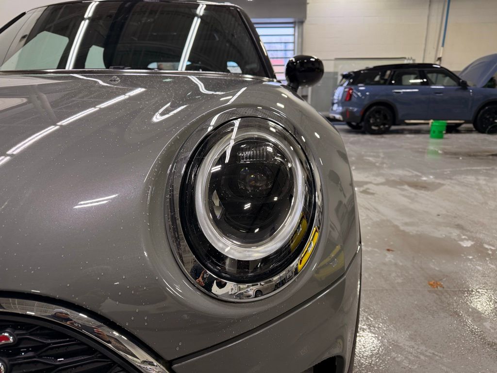 Thumbnail: 2023 MINI Cooper Clubman - 9