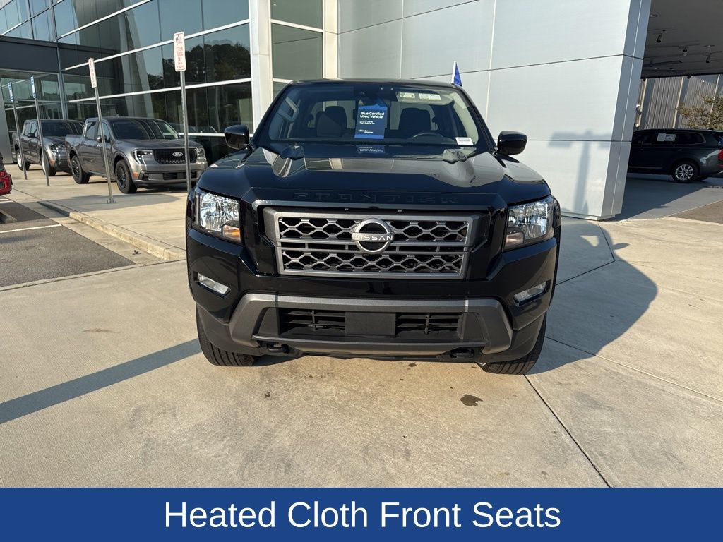 2024 Nissan Frontier SV