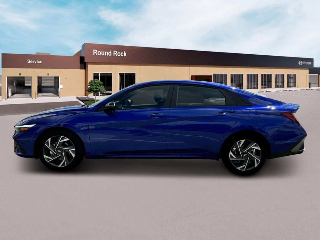 2025 Hyundai Elantra SEL 3