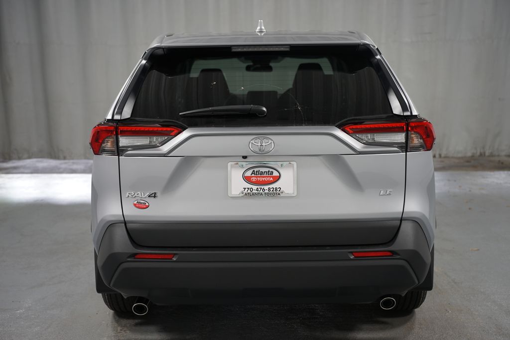 2025 Toyota RAV4 LE 7