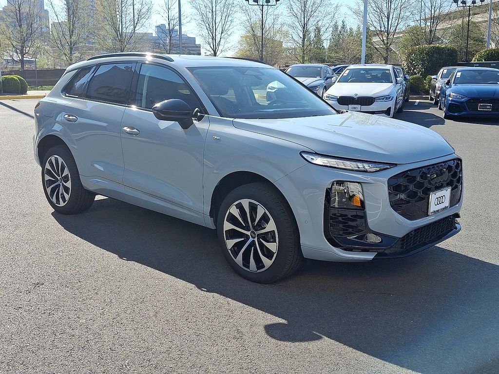 Thumbnail: 2026 Audi Q3 - 2