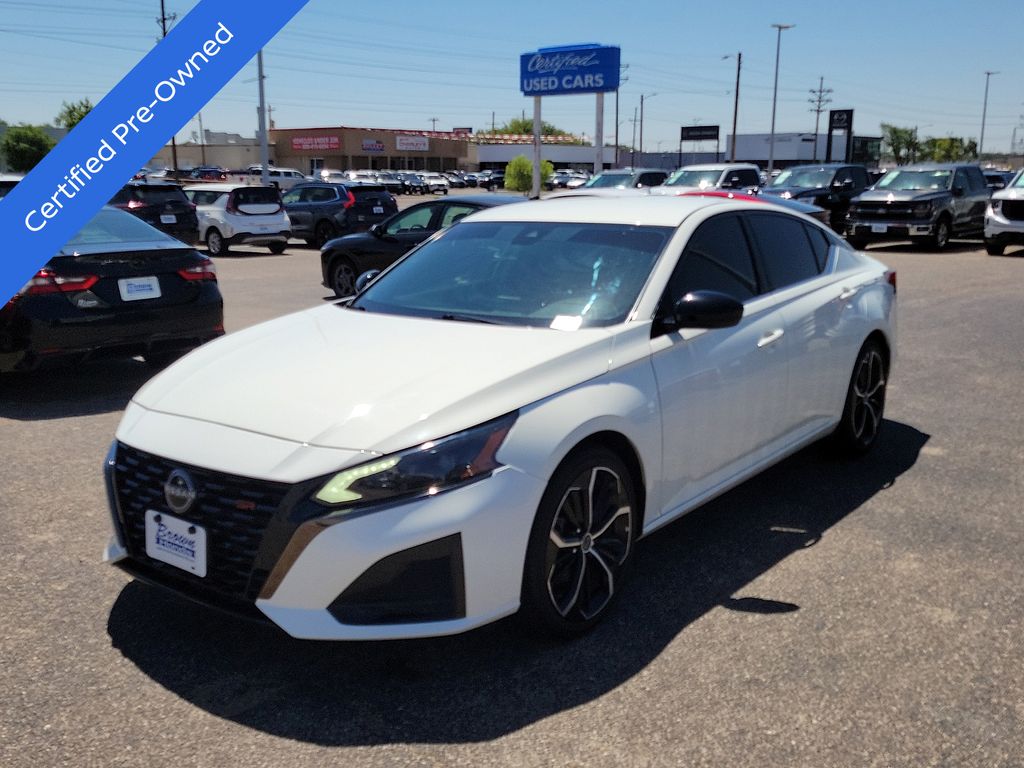 2023 Nissan Altima 2.5 SR - 3