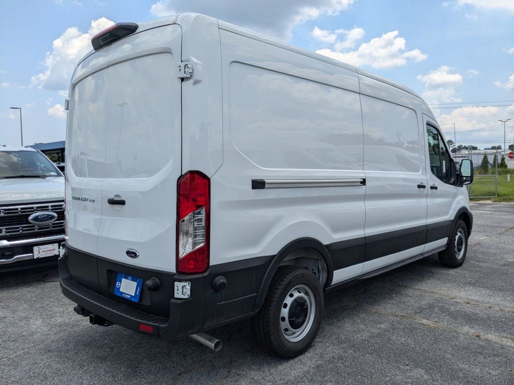 2025 Ford Transit 250
