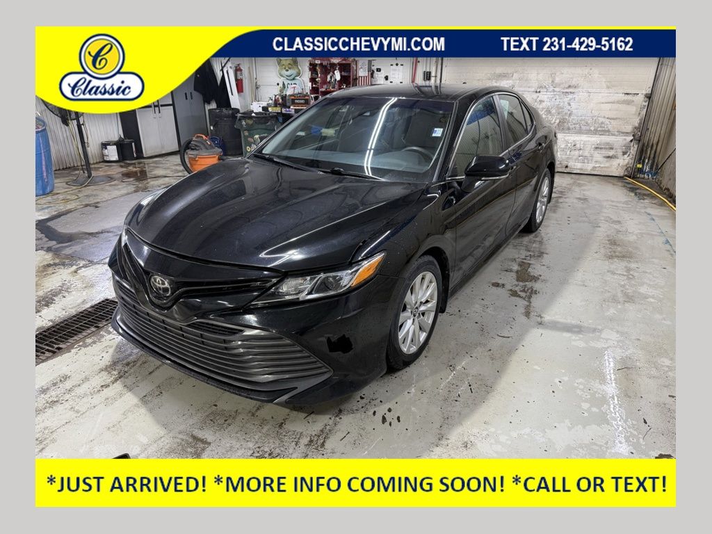 Black 2018 Toyota Camry L Sedan Front-Wheel Drive 8-Speed Automatic