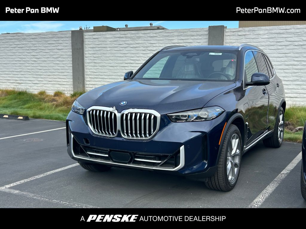 Thumbnail: 2026 BMW X5 - 1