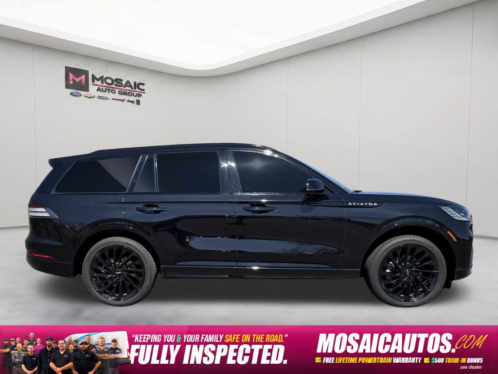Used 2025 Lincoln Aviator Reserve with VIN 5LM5J7XC3SGL10741 for sale in Zumbrota, Minnesota
