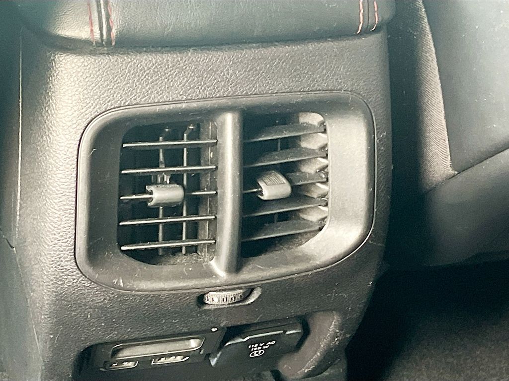 Used 2020 White Jeep Trailhawk image 24