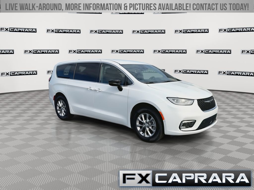 Used 2026 Chrysler Pacifica Van