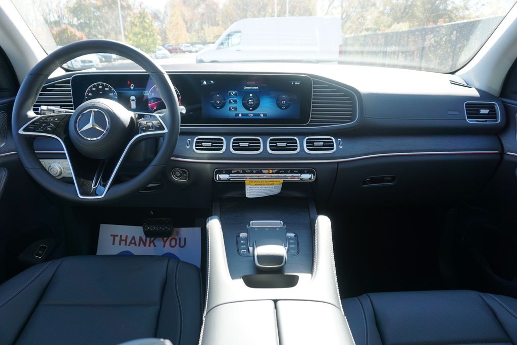 Thumbnail: 2026 Mercedes-Benz GLE - 17