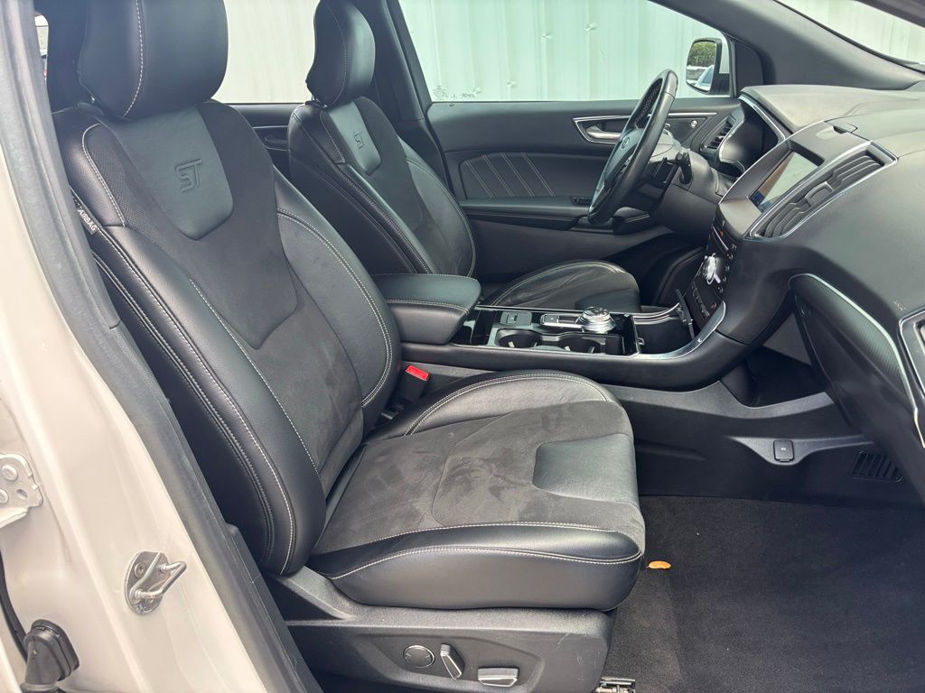 Used Car 2019 Ford Edge  St For Sale Under $25,000 In Georgetown, Texas