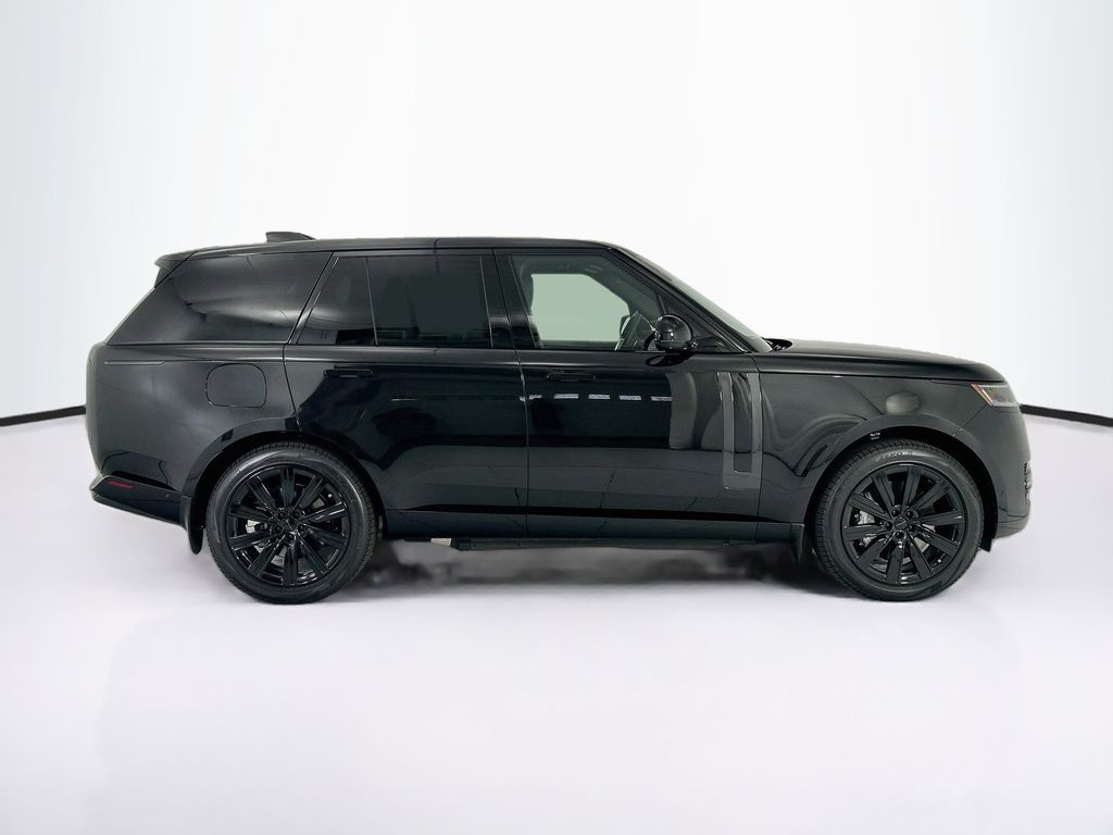 Thumbnail: 2026 Land Rover Range Rover - 4