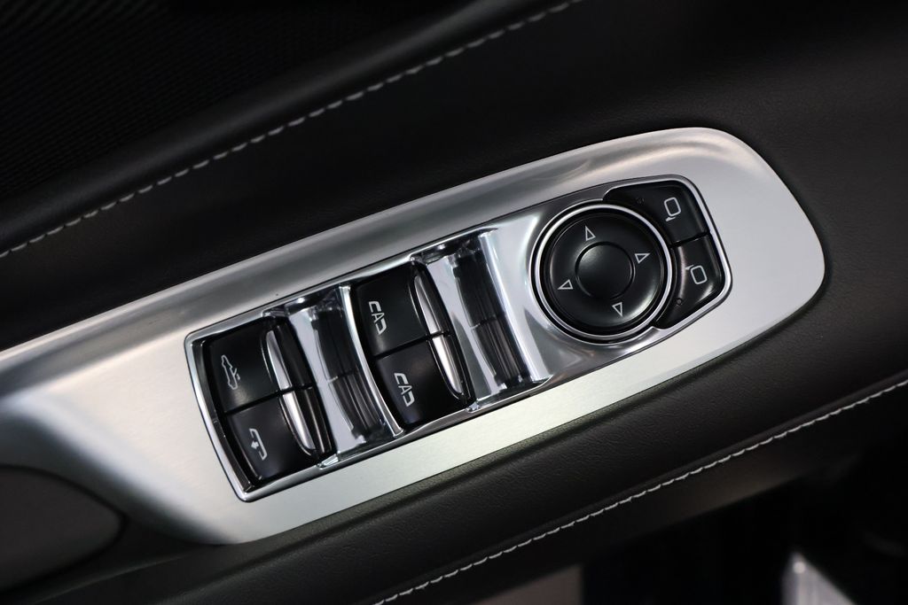 Thumbnail: 2026 Chevrolet Corvette - 18