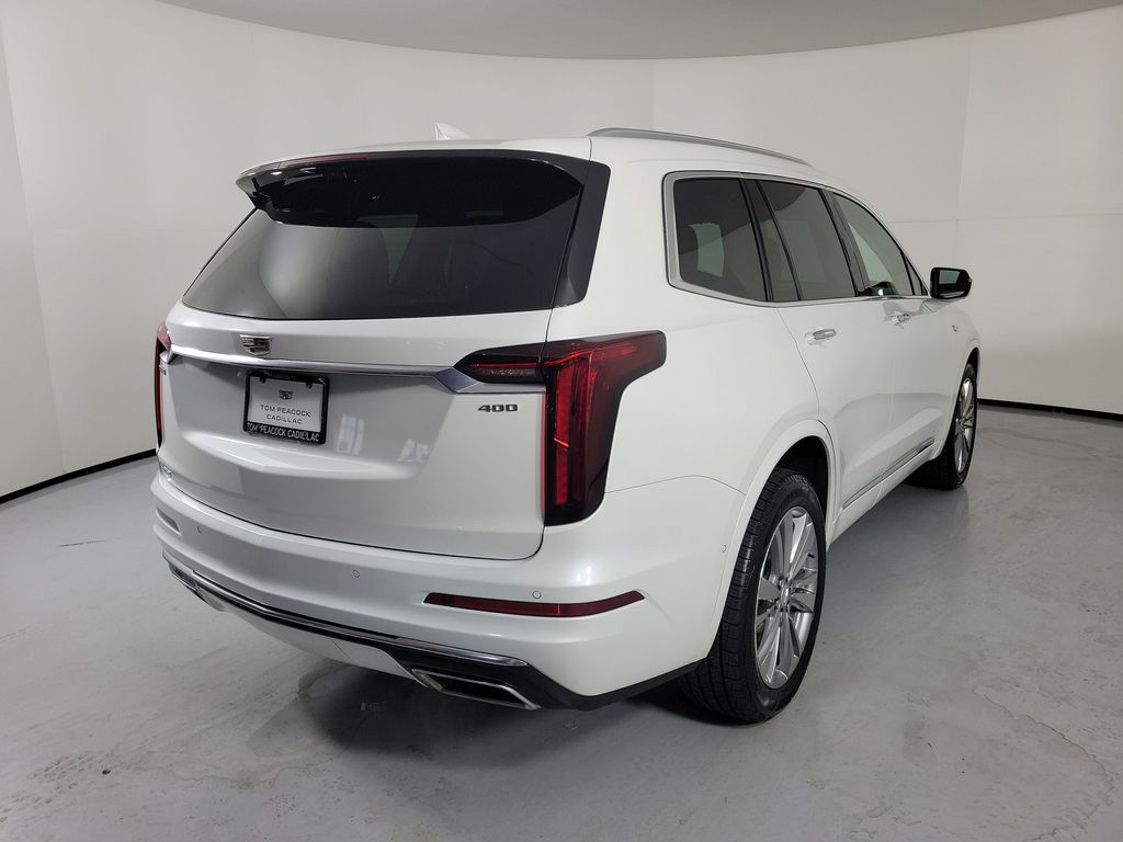 2023 Cadillac XT6 Premium Luxury - 3