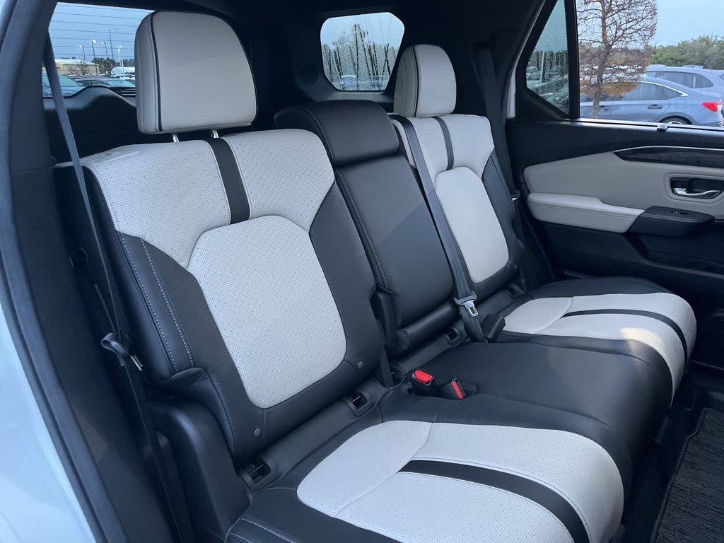 Thumbnail: 2026 Honda Passport - 28