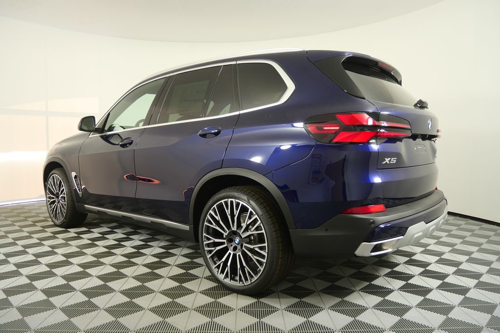 Thumbnail: 2026 BMW X5 - 5