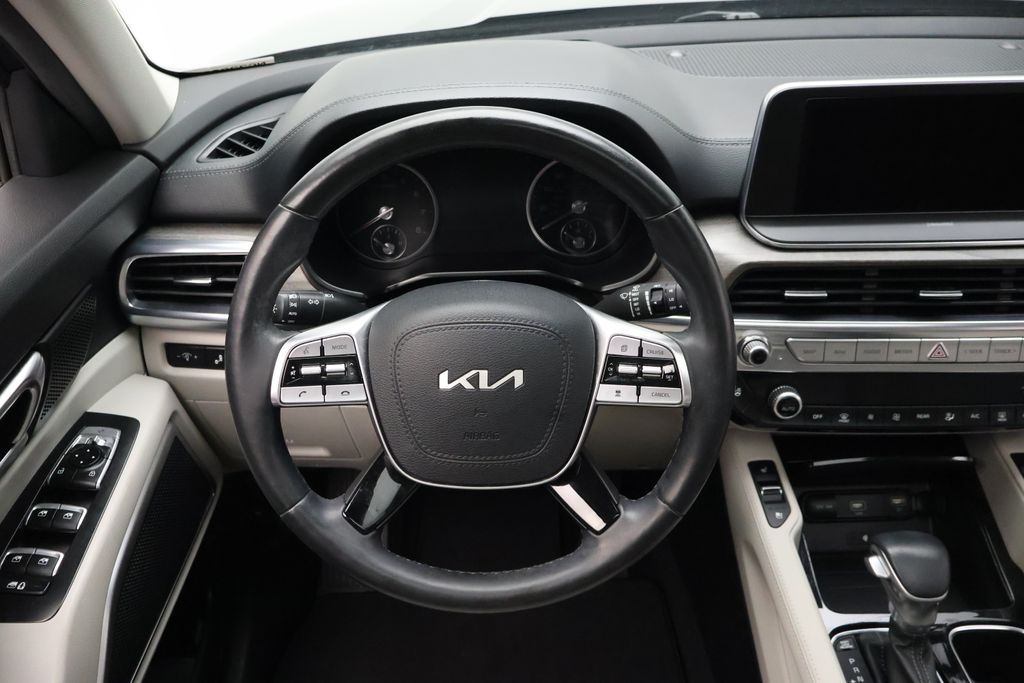 Thumbnail: 2022 Kia Telluride - 23