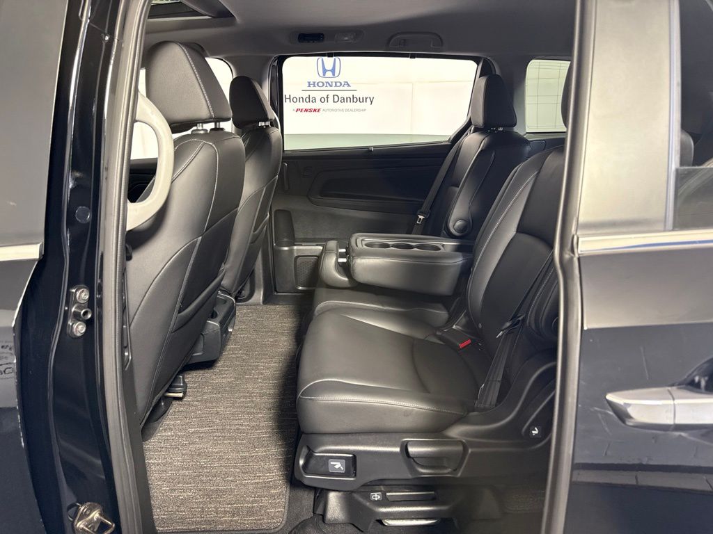 Thumbnail: 2023 Honda Odyssey - 13