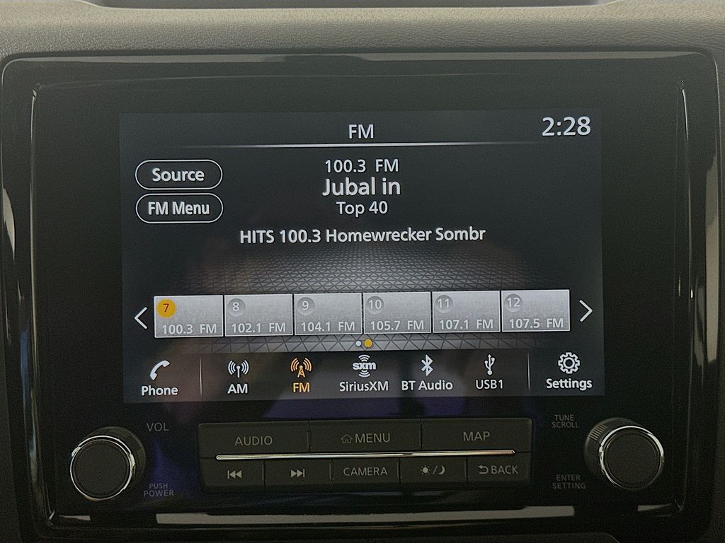 Used 2024 Black Nissan PRO-4X image 17