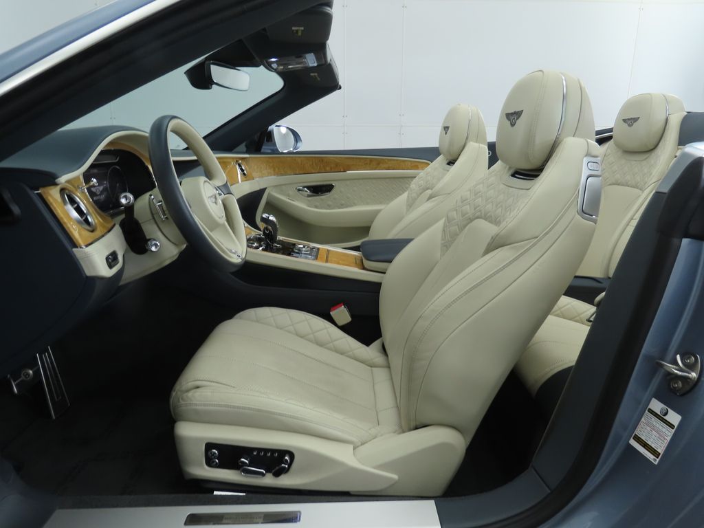 Thumbnail: 2020 Bentley Continental - 27