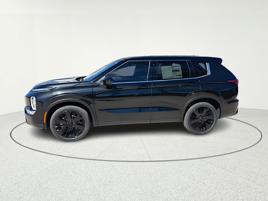 2026 Mitsubishi Outlander LE - 2