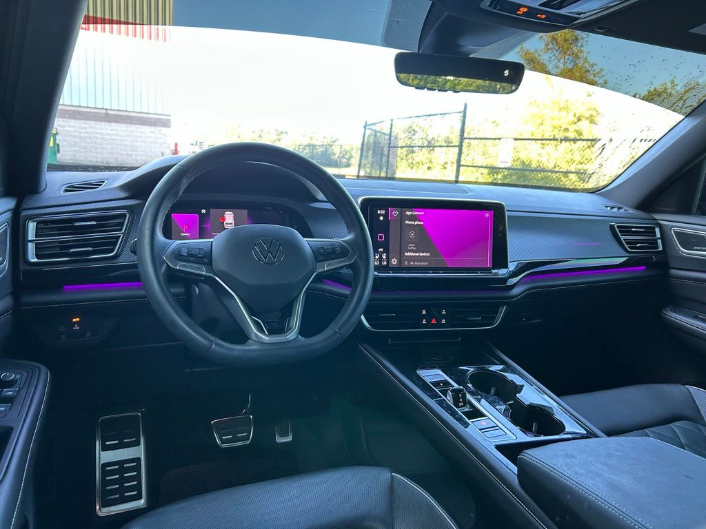 Thumbnail: 2024 Volkswagen Atlas - 12