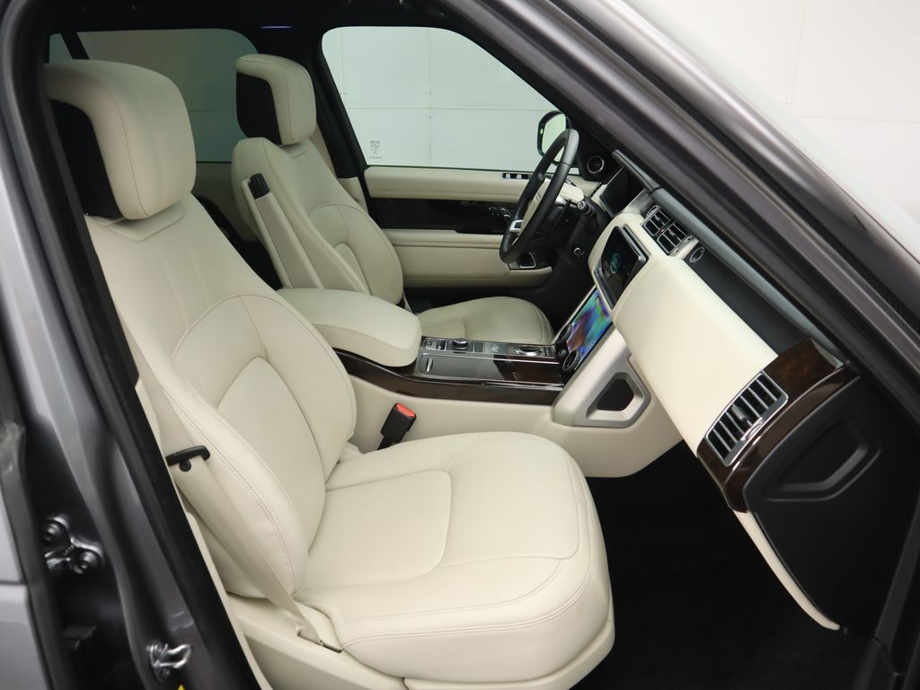 Thumbnail: 2021 Land Rover Range Rover - 20