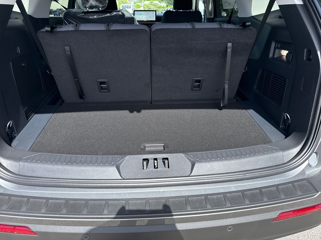 New 2026 Gray Ford Active image 21