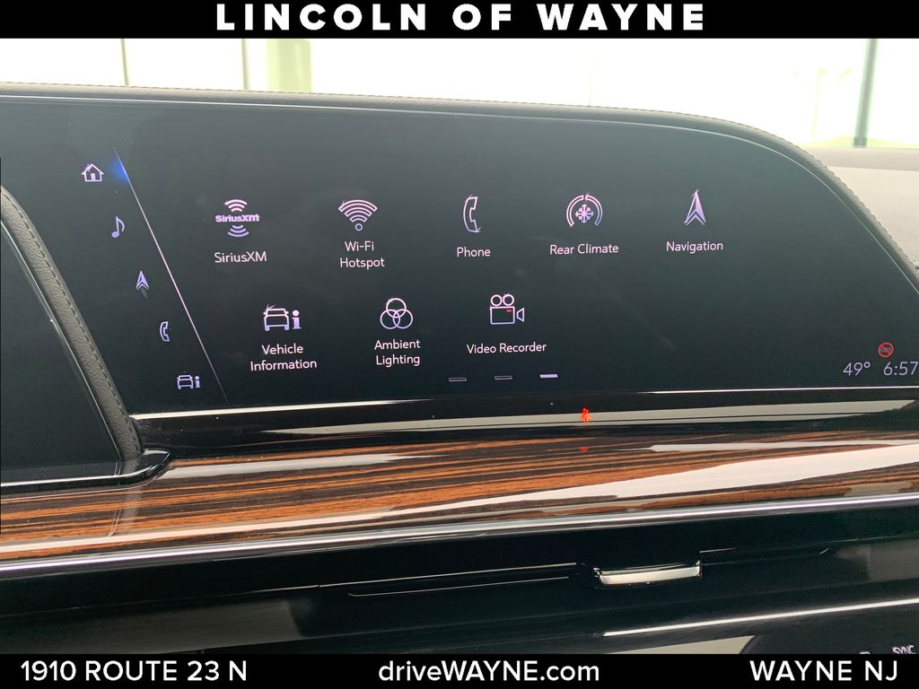 2023 Cadillac Escalade ESV Premium photo