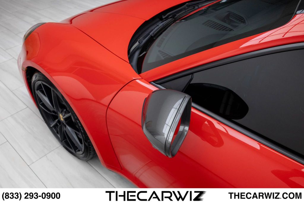 2023 Porsche 911