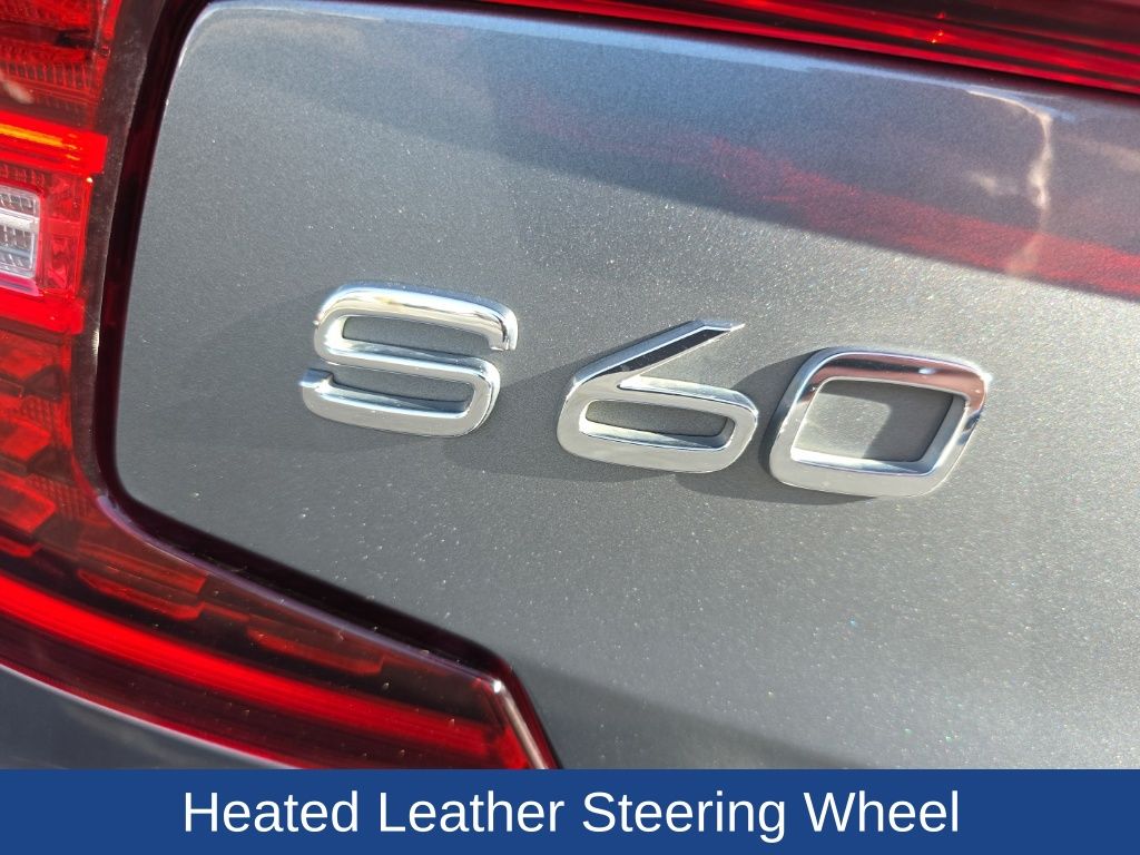 2019 Volvo S60 T6 R-Design