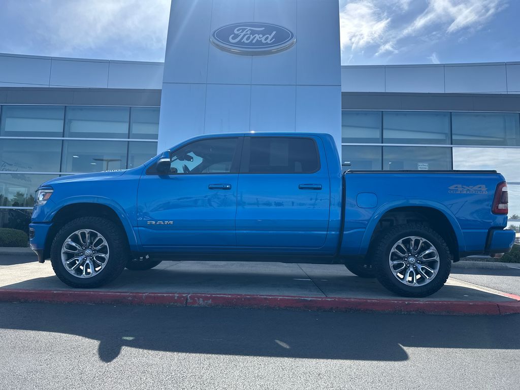 Hydro Blue Pearlcoat 2020 RAM 1500 Laramie Crew Cab 4WD Pickup Truck Four-Wheel Drive 8-Speed Automatic