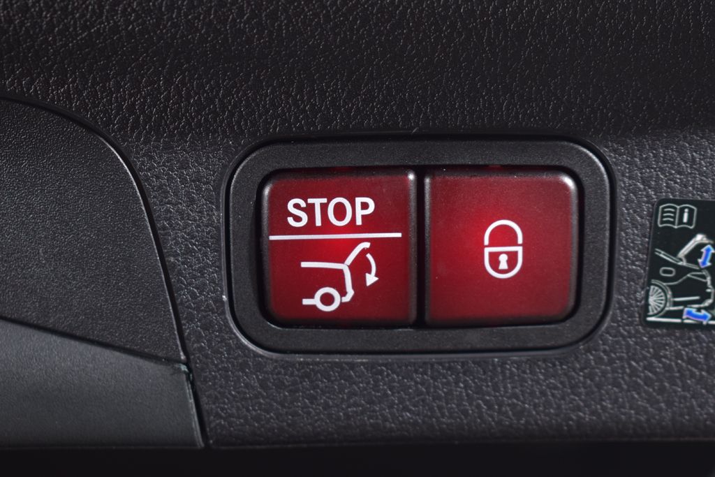 Thumbnail: 2022 Mercedes-Benz GLE - 6