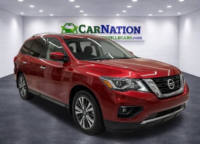 2017 Nissan Pathfinder SV - Main Image
