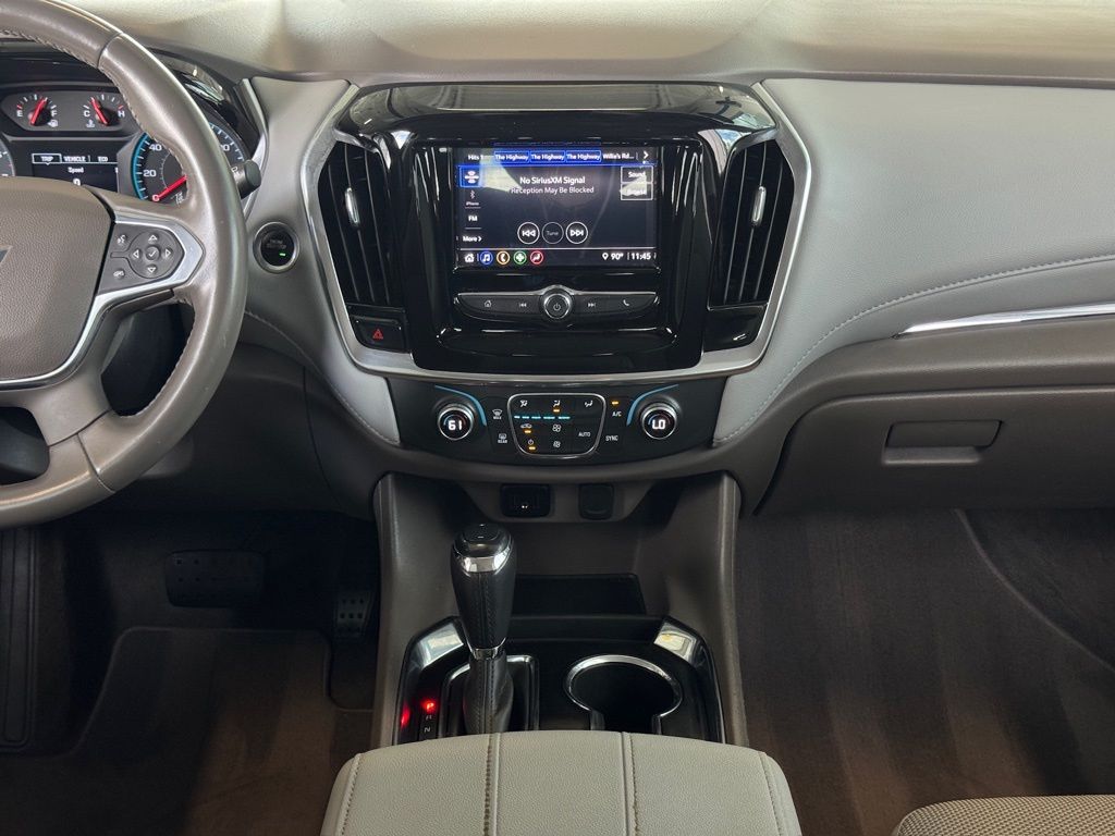 2020 Chevrolet Traverse LT Red at Community Kia
