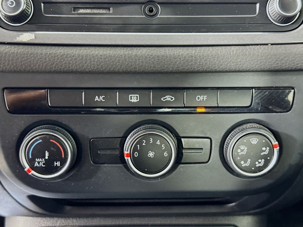 Used Car 2018 Volkswagen Tiguan Limited  2.0t For Sale Under $12,000 In Austin, Texas