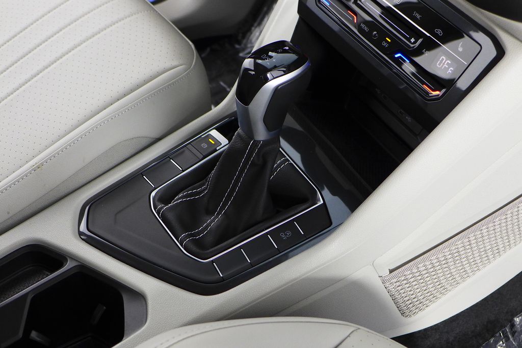 2024 Volkswagen Tiguan 2.0T 15