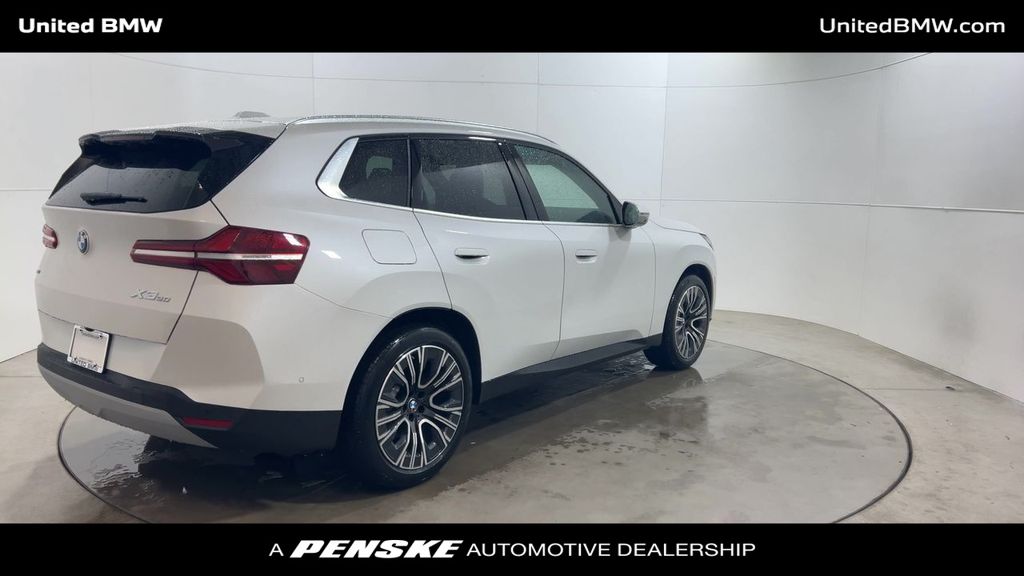 2025 BMW X3 3.0i 8