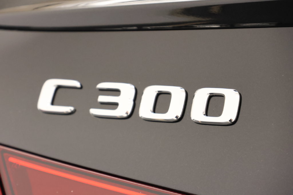 Thumbnail: 2026 Mercedes-Benz C-Class - 9