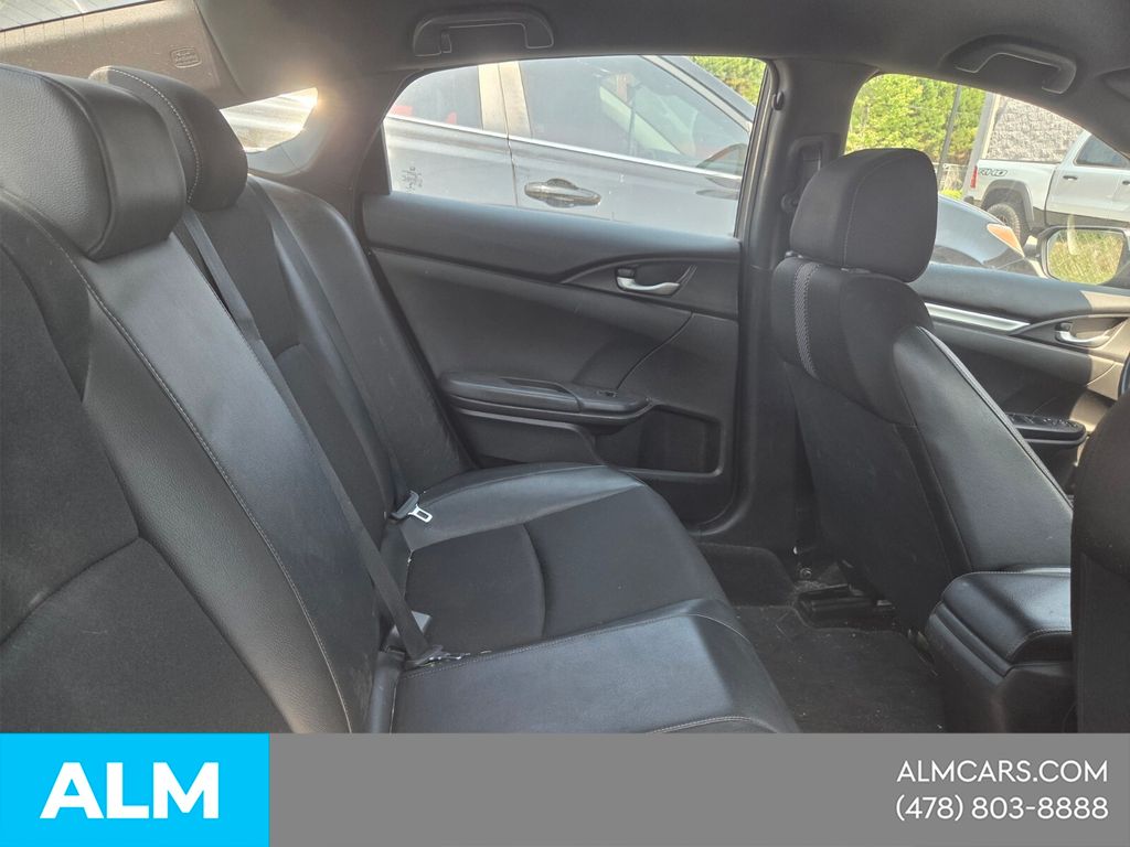 Used 2019  Honda Sport image 15
