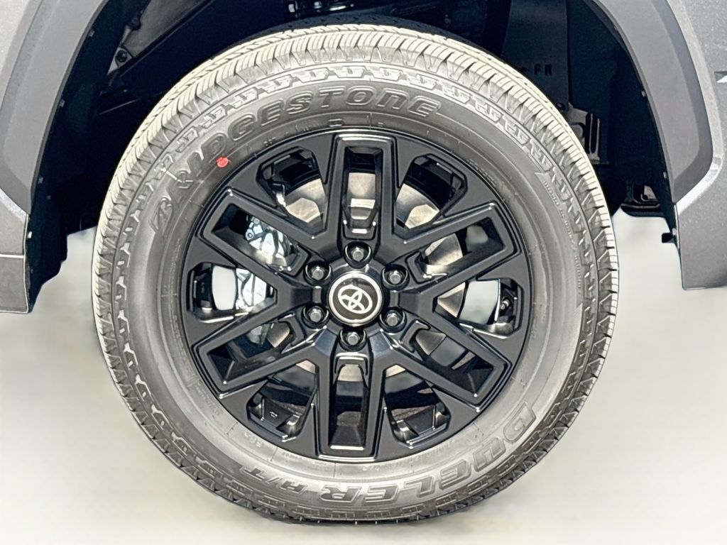 Thumbnail: 2026 Toyota Tundra - 29