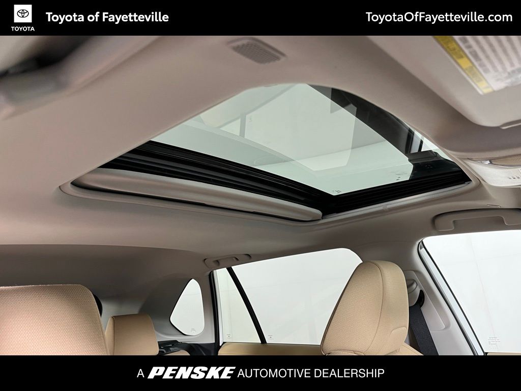 Thumbnail: 2025 Toyota RAV4 - 11