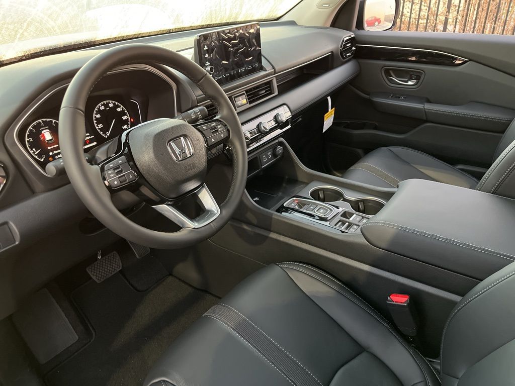 Thumbnail: 2025 Honda Pilot - 11