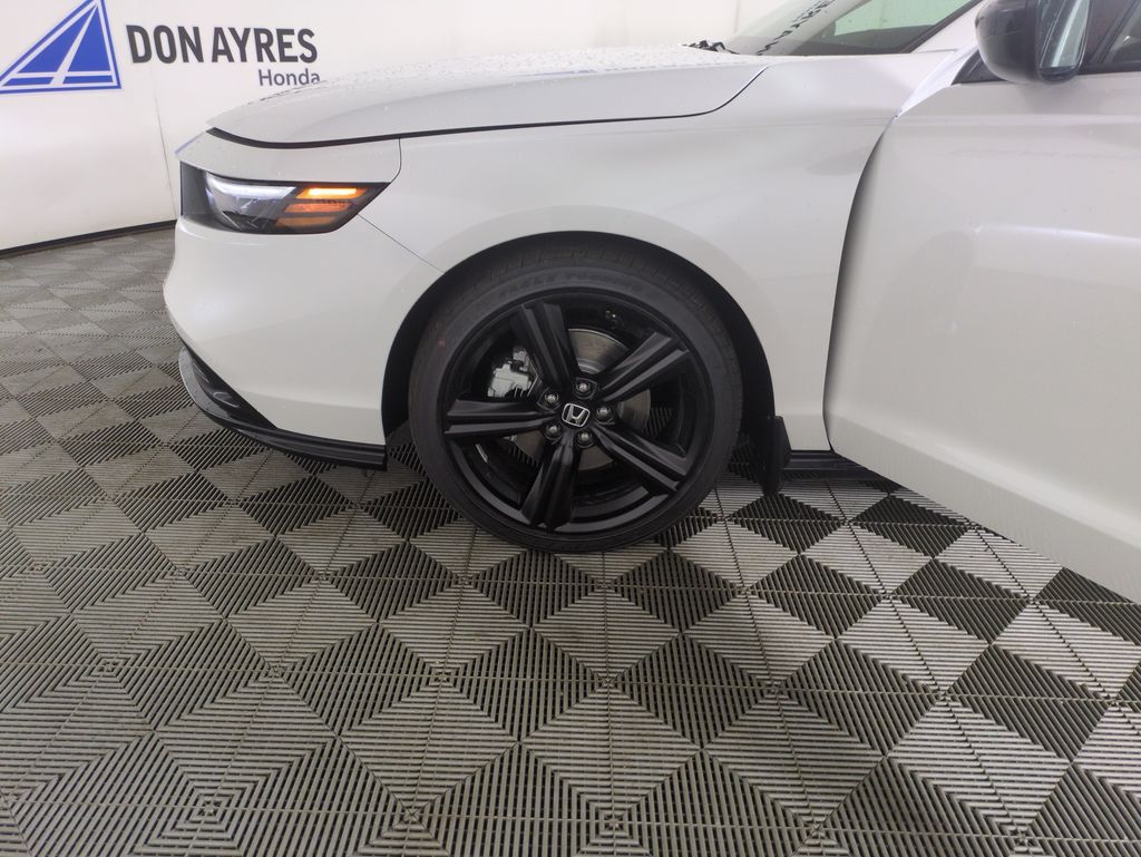 New 2025 Honda Accord Hybrid For Sale in Fort Wayne, IN
