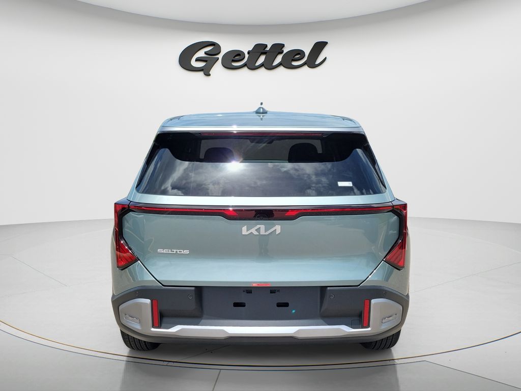 New 2027 Green Kia S image 6