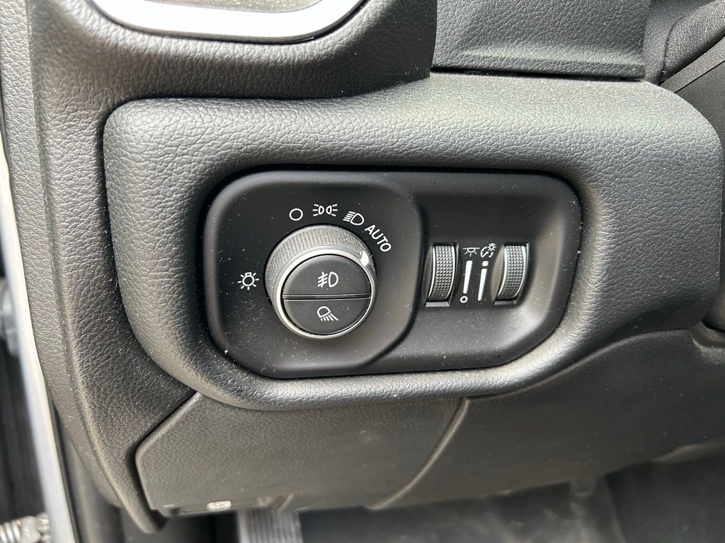 Thumbnail: 2019 RAM 2500 - 17