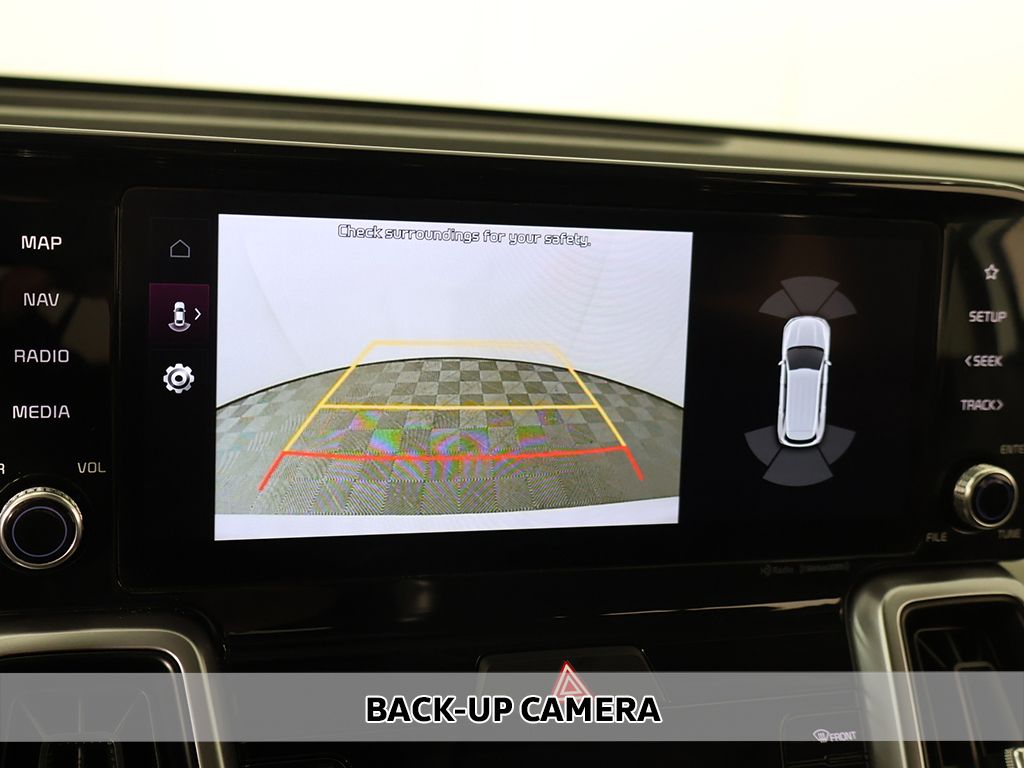 Used 2022 White Kia EX image 7