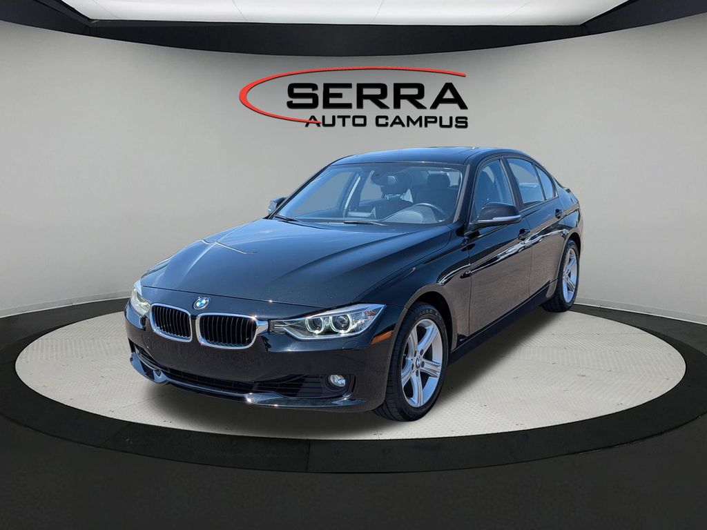  2013 BMW 3 Series 328i xDrive Sedan AWD   